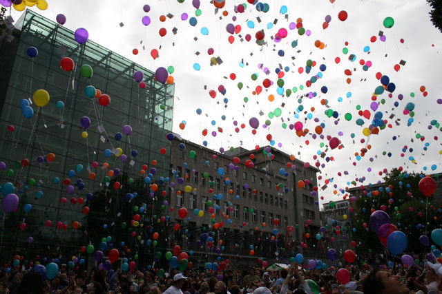 gal/2010/2010 Saitentwist Weltkindertag Burgplatz Essen 20.09.JugendhilfegGmbH Essen/2010 Saitentwist Weltkindertag Burgplatz Jugend Hilfe gGm20.09. 153.jpg